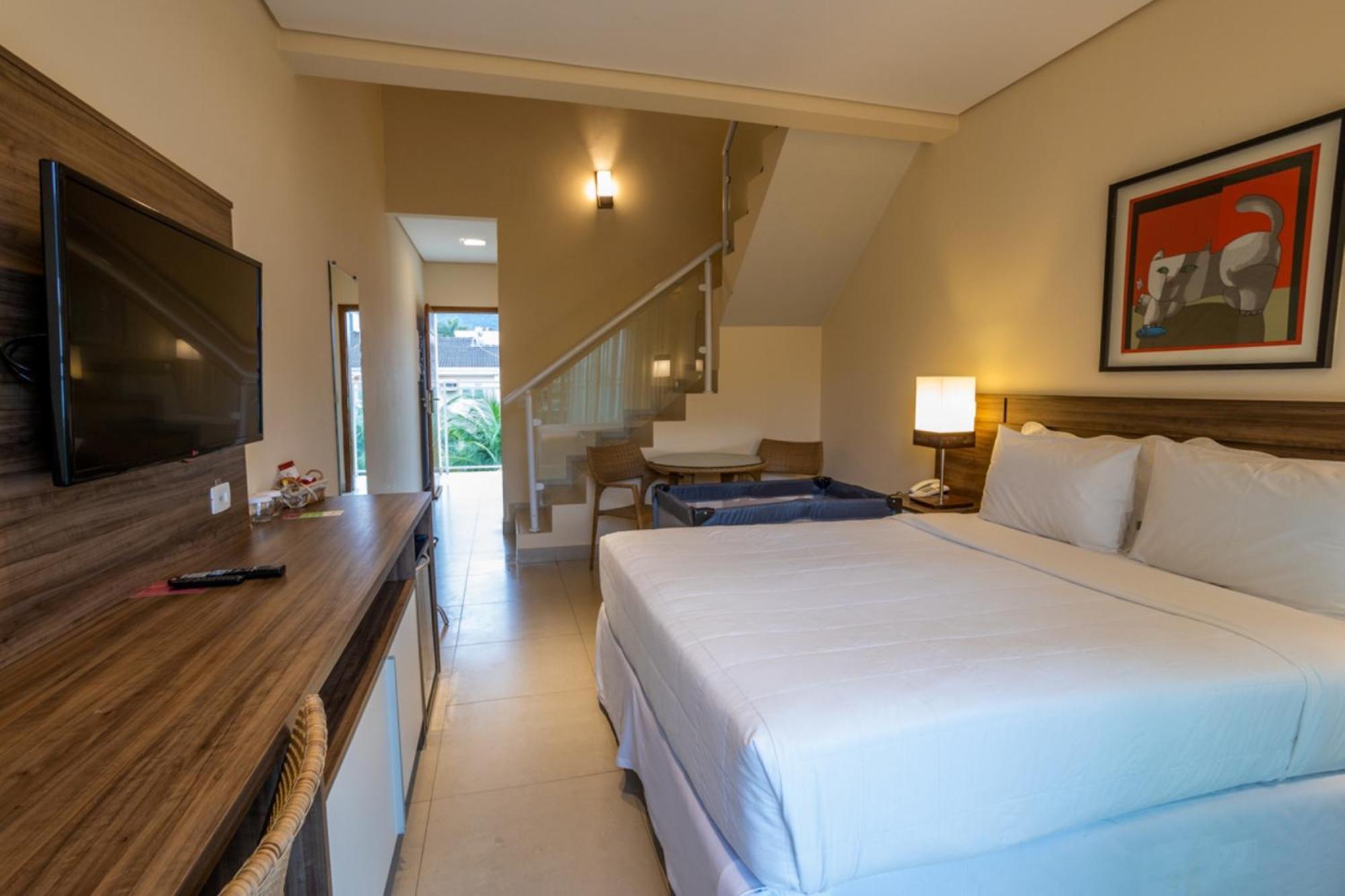 Amora Hotel Маресиас Экстерьер фото