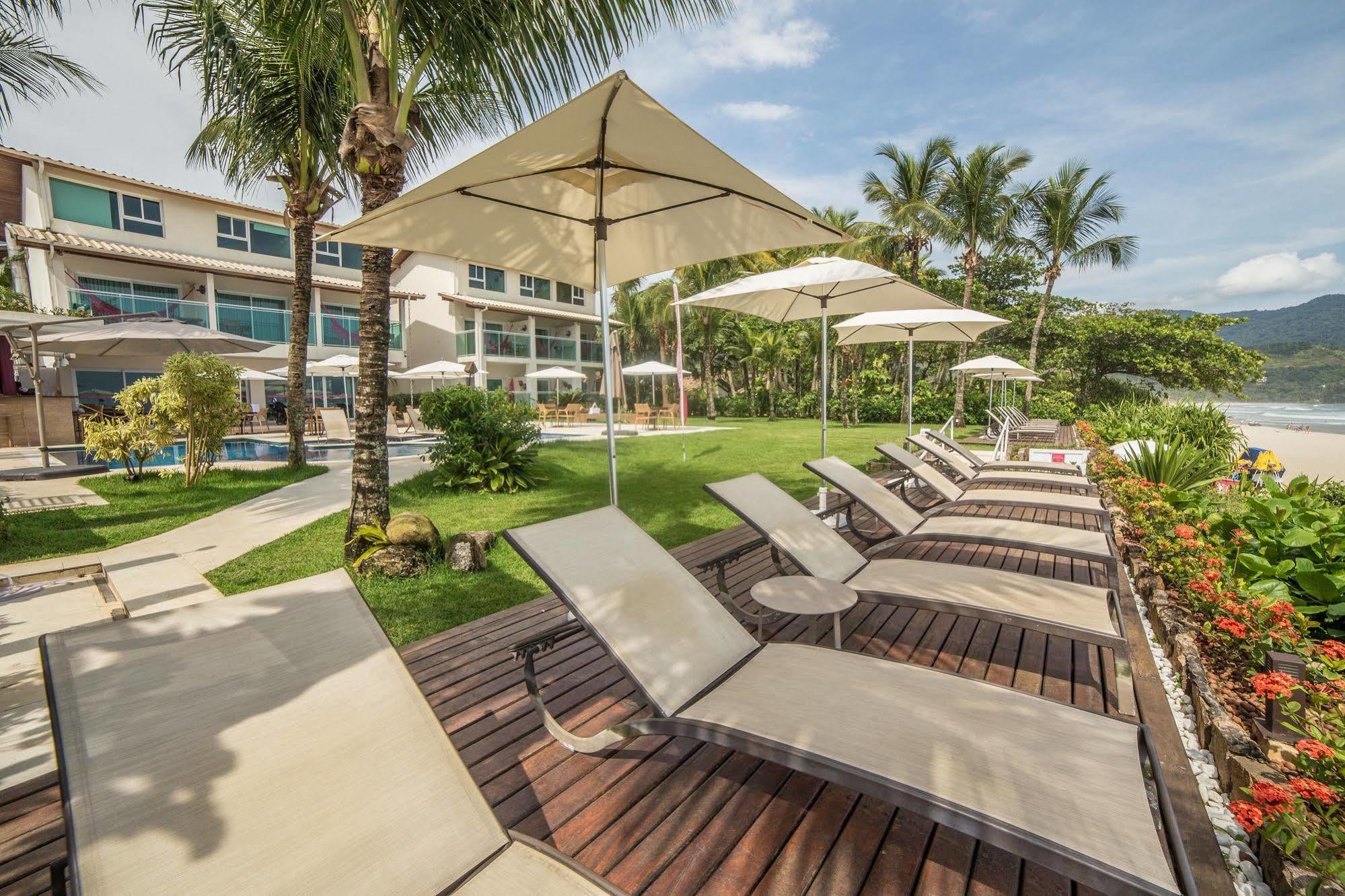 Amora Hotel Маресиас Экстерьер фото